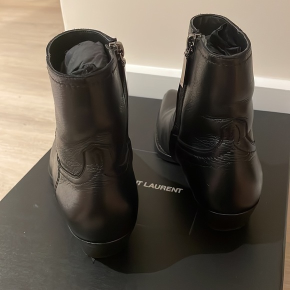 Saint Laurent Lukas Zip Boot - Picture 5 of 5